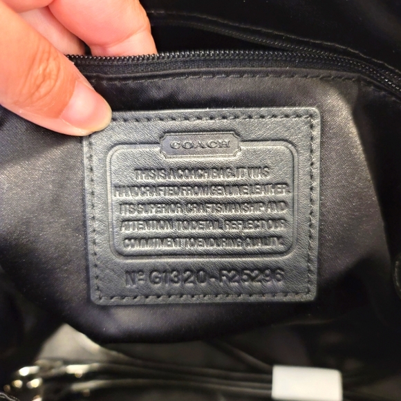 Coach Taylor Satchel Duffle Bag - Picture 5 of 10